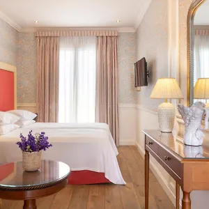 **** Hotel Despotiko Greece