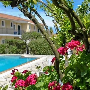  Apartment Moulinos Griechenland