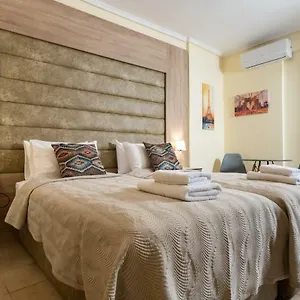  Apartment Seven Heaven Premium Greece